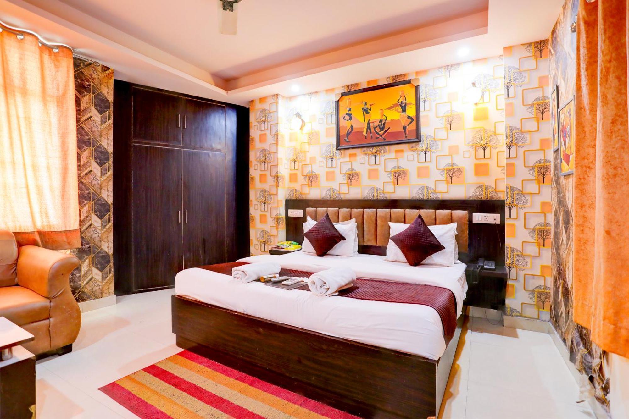 Hotel Luxury Global Nuova Delhi Esterno foto